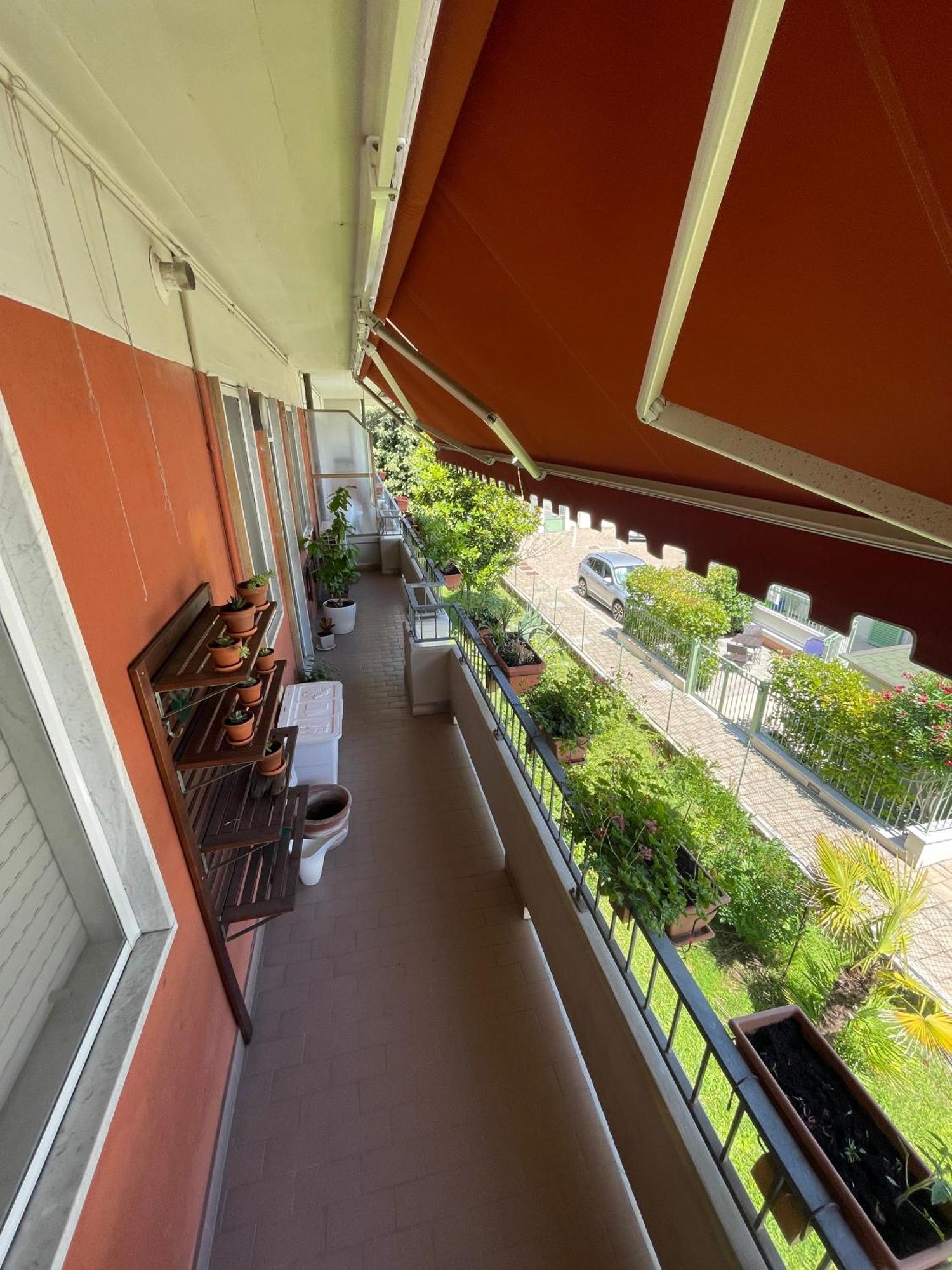 Appartamento Moderno Sul Mare Marina di Massa Ngoại thất bức ảnh