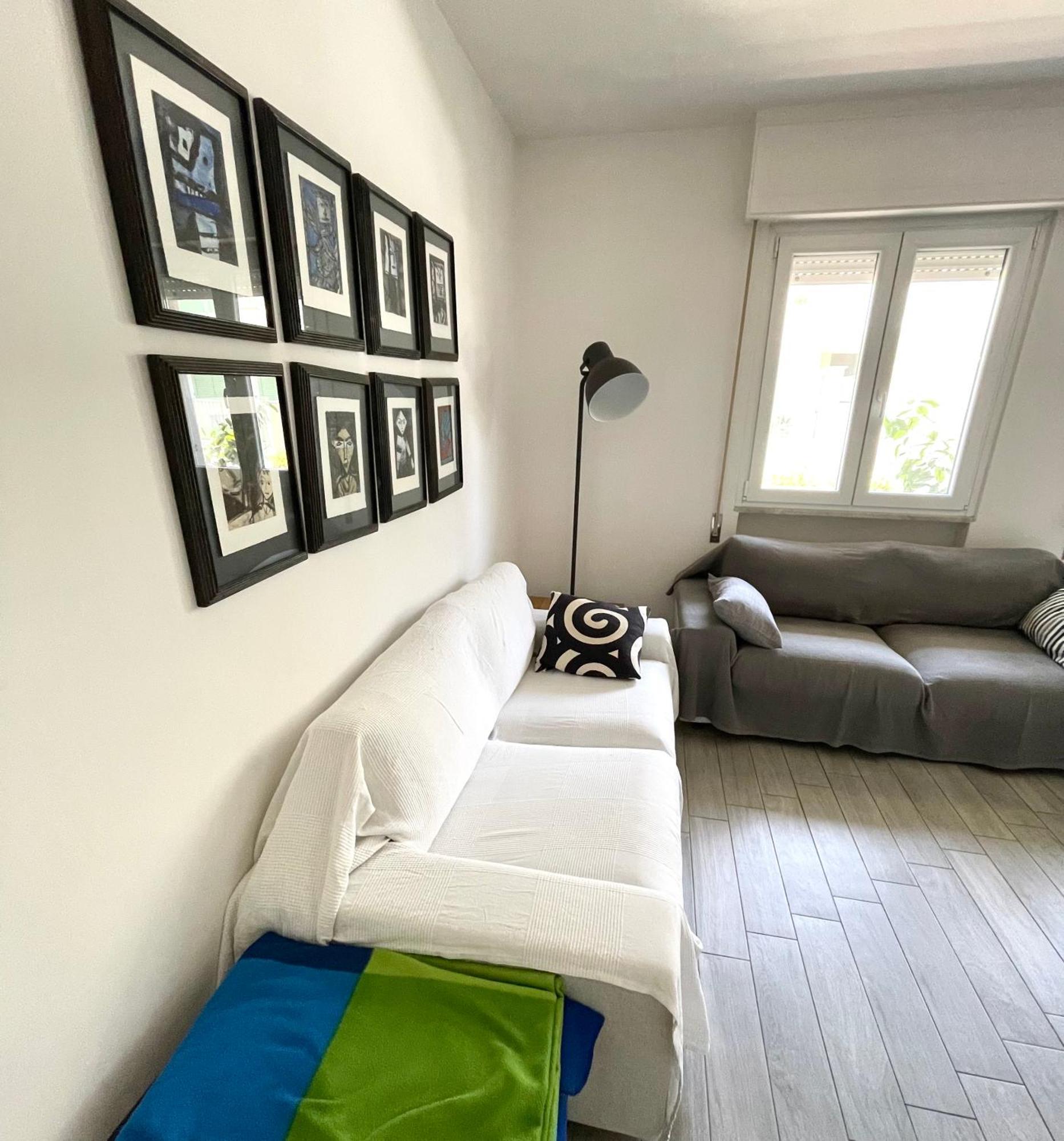 Appartamento Moderno Sul Mare Marina di Massa Ngoại thất bức ảnh